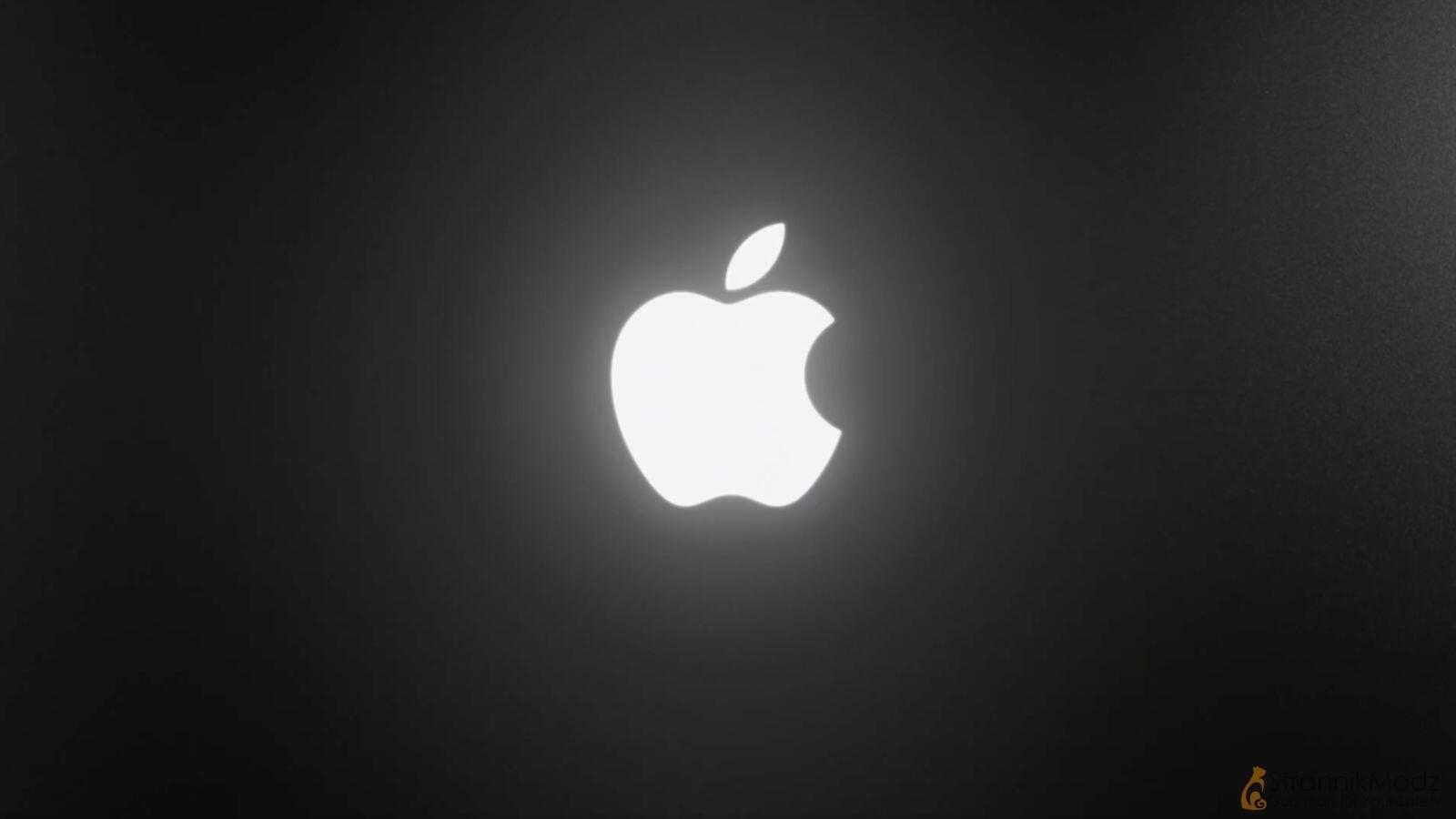 Светящийся логотип Apple на крышке нового MacBook Pro